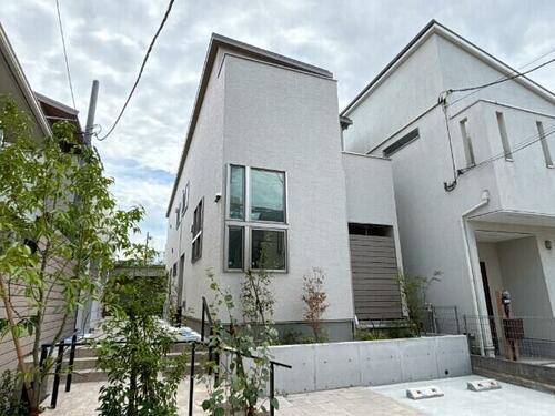 埼玉県さいたま市中央区上落合８丁目 タウンハウス