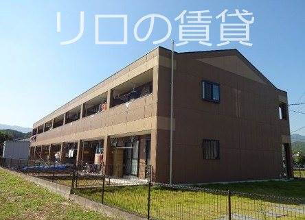 福岡県飯塚市長尾 2階建 築15年4ヶ月
