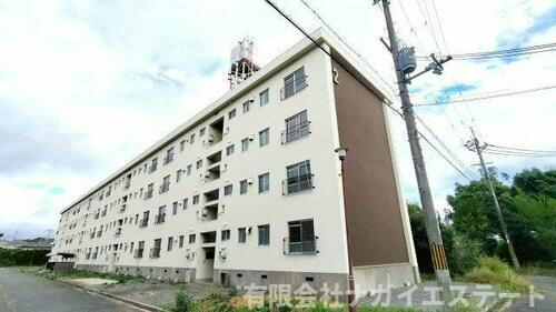 ヴィラナリー加東Ⅲ　２号棟