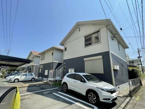 サリーレ新屋敷　Ⅱ番館