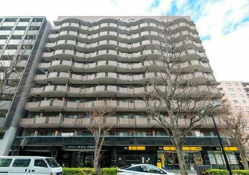 グリフィン新横浜・六番館