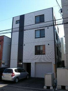北海道札幌市豊平区中の島一条４丁目 4階建 築10年11ヶ月