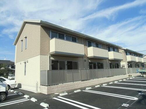 岡山県岡山市北区下中野 テラスハウス