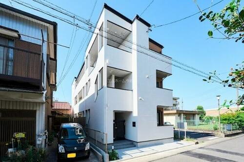 ＣＲＡＳＴＩＮＥ東味鋺３丁目Ⅱ