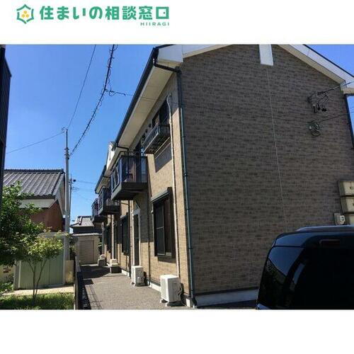 愛知県西尾市寺津町十三塚 テラスハウス