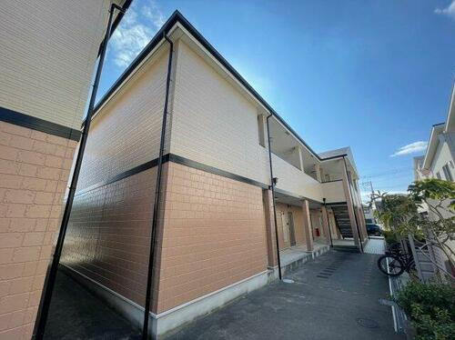 大阪府泉大津市式内町 築19年1ヶ月 2階建