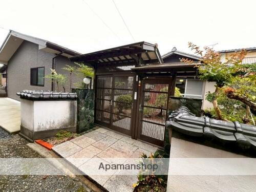 福岡県築上郡築上町大字宇留津 2階建