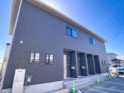 岡山県岡山市南区米倉  2階建