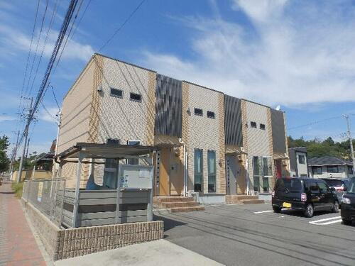 三重県鈴鹿市高岡台２丁目 2階建 築15年6ヶ月