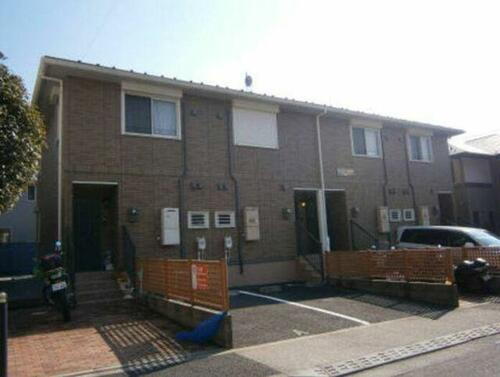 東京都町田市真光寺２丁目 テラスハウス