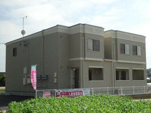 岡山県岡山市北区中原 築11年6ヶ月 2階建