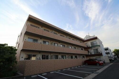 岡山県岡山市北区青江３丁目 3階建 築11年11ヶ月