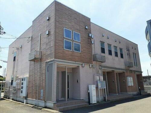 トレフル　Ａ 2階建