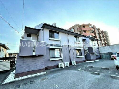 香川県高松市屋島西町 賃貸アパート