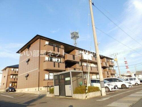 香川県高松市上天神町 賃貸アパート