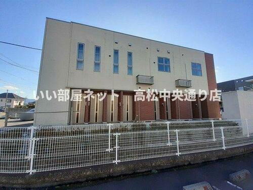 香川県東かがわ市川東 賃貸アパート