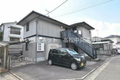 香川県綾歌郡綾川町陶 賃貸アパート