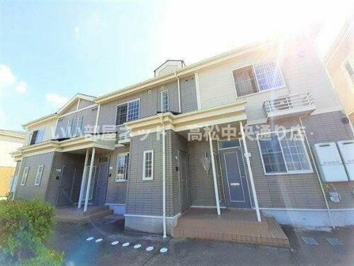 香川県丸亀市飯山町川原 賃貸アパート