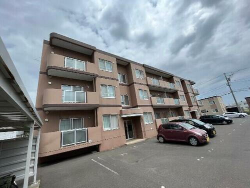 北海道札幌市北区篠路三条２丁目 賃貸マンション