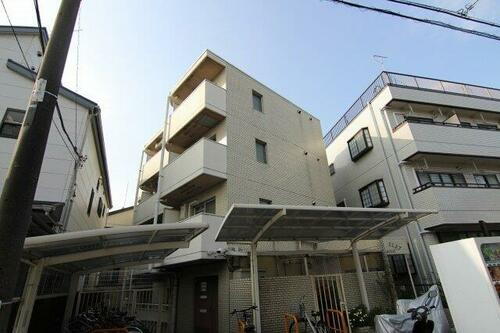 サカエフラット元住吉 4階建