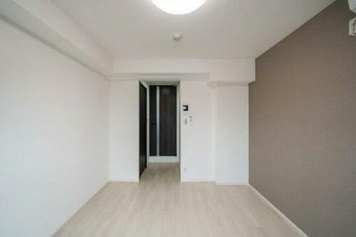 東京都渋谷区幡ヶ谷３丁目 賃貸マンション