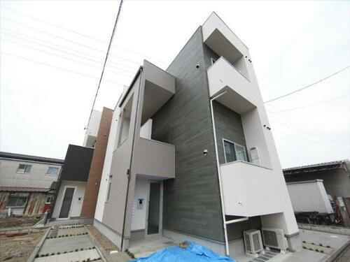 愛知県名古屋市守山区新守西 賃貸アパート