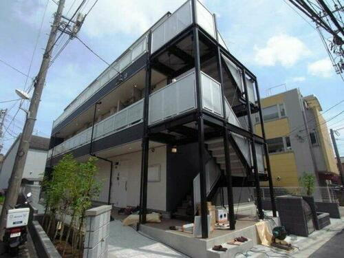リブリ・東四つ木 3階建