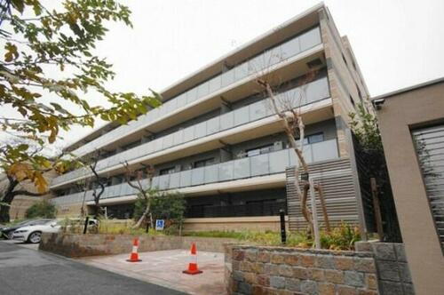 東京都渋谷区幡ヶ谷３丁目 賃貸マンション