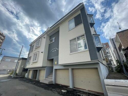 北海道札幌市中央区南十四条西６丁目 2階建 築32年5ヶ月