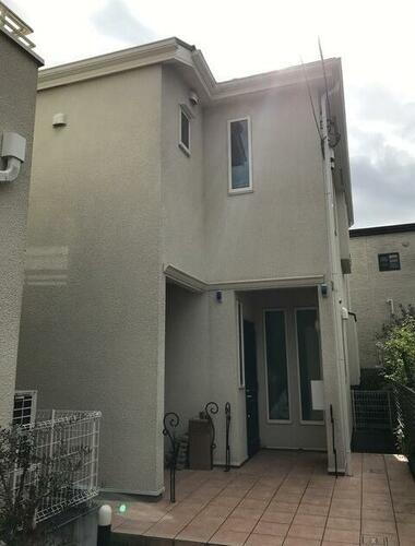 東京都世田谷区北沢１丁目 2階建 築10年11ヶ月