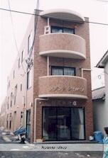 メゾンドシャルマン原町 3階建