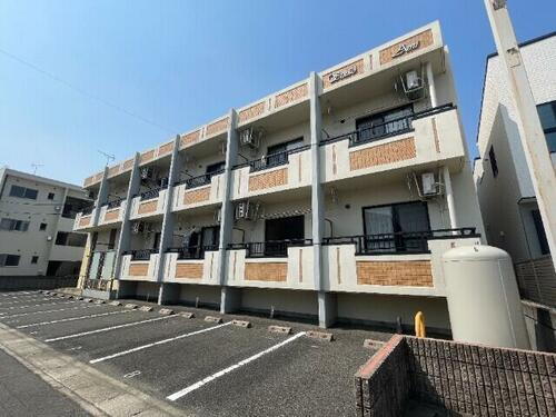 ｓｔｕｄｉｏ　Ａｍｉ 2階建