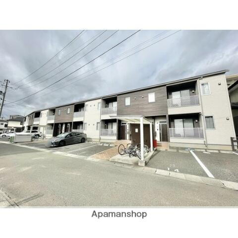 ファミーリエ荒井 2階建