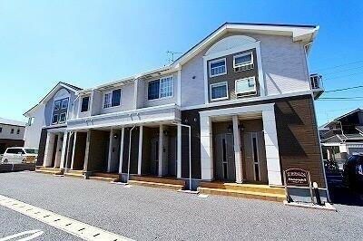 熊本県熊本市南区白藤１丁目 築16年12ヶ月 2階建