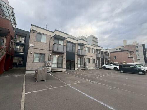 シャーメゾンＩＳ