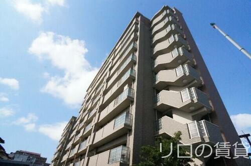 福岡県福岡市博多区吉塚４丁目 賃貸マンション