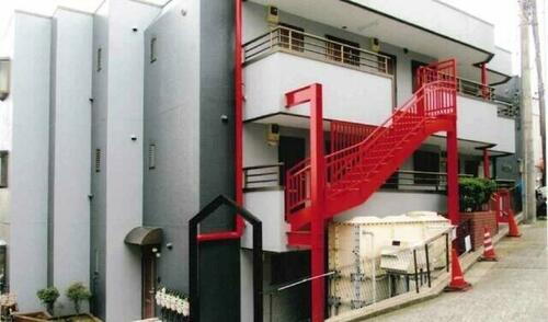 神奈川県横浜市磯子区滝頭１丁目 賃貸マンション