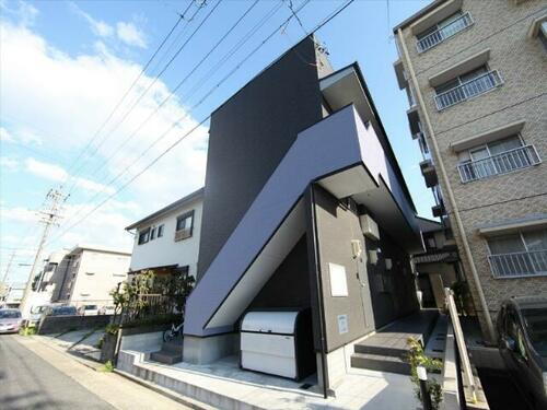 愛知県名古屋市守山区新守町 賃貸アパート