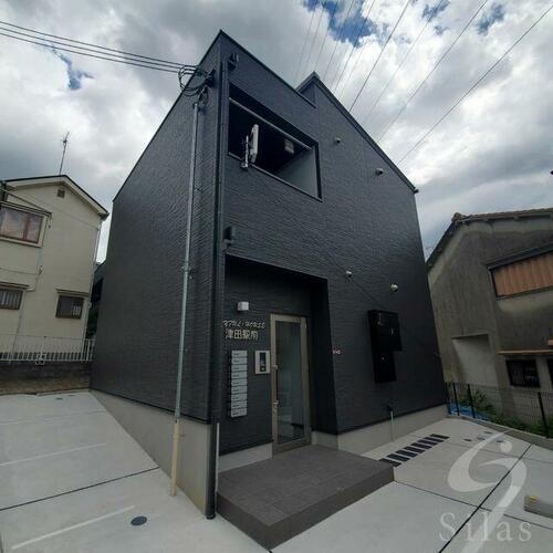 大阪府枚方市津田駅前２丁目 築4年5ヶ月 2階建