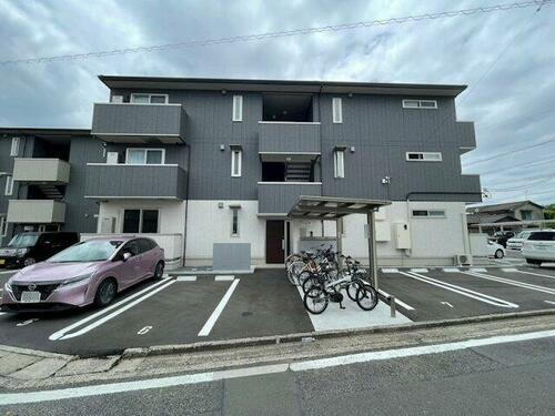 岡山県倉敷市宮前 3階建