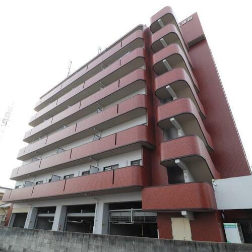 岡山県岡山市北区大元１丁目 築25年11ヶ月 7階建