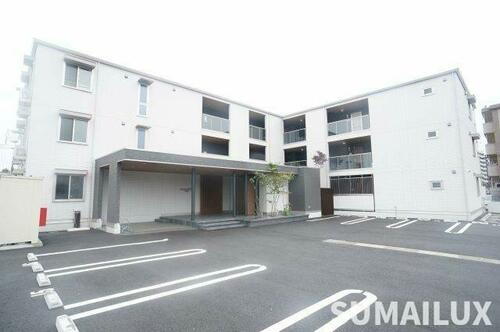 熊本県菊池郡菊陽町大字津久礼 3階建 築2年10ヶ月