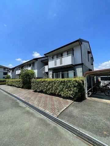 福岡県久留米市津福本町 2階建