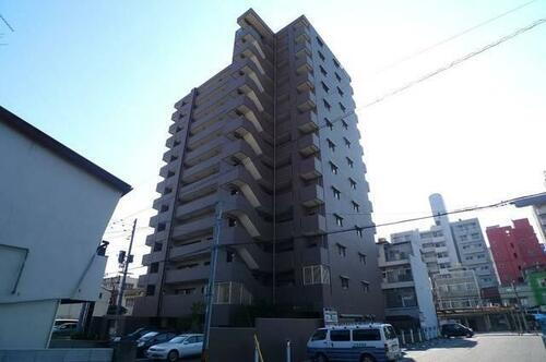 アルファライフ岡大医学部前