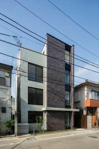 東京都中野区新井２丁目 賃貸マンション