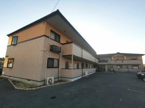 大阪府河内長野市松ケ丘東町 築20年10ヶ月 2階建