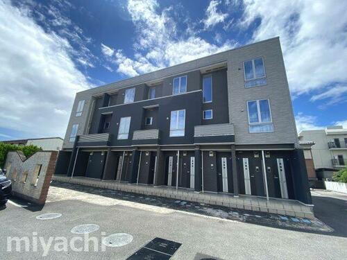 徳島県徳島市中島田町２丁目 賃貸マンション