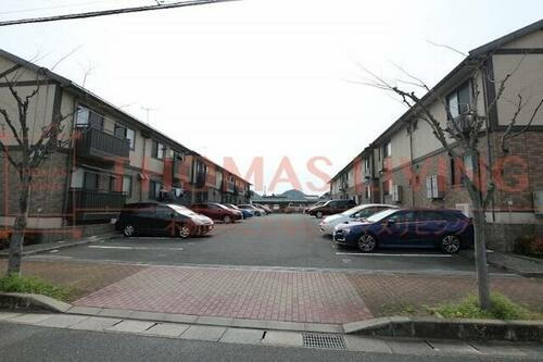 福岡県糟屋郡新宮町夜臼５丁目 築20年4ヶ月 2階建