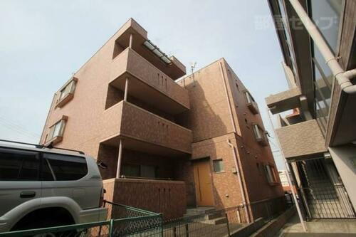 愛知県名古屋市中川区伏屋３丁目 賃貸マンション