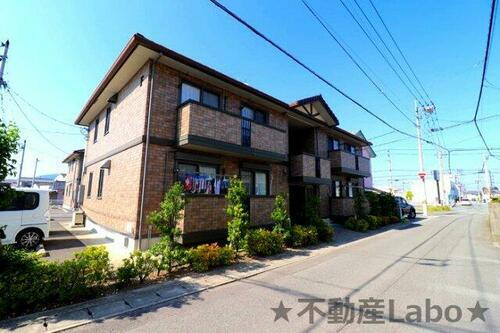 徳島県板野郡藍住町東中富字直道傍示 賃貸アパート